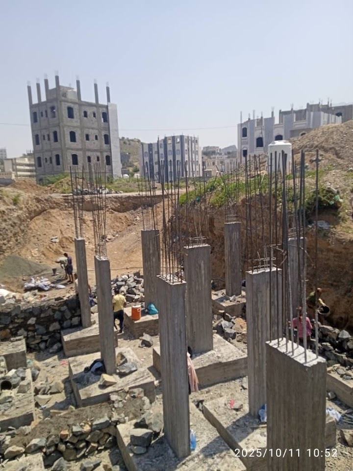 صورة من مكتب تعز العقارية